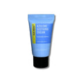 Синій тюбик з чорною кришечкою крему - Sur.Medic+ Azulene Soothing Cream 15 мл стоїть на білому фоні.