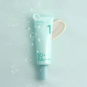 Numbuzin Сонцезахисна есенція для обличчя, 50 мл – Numbuzin No.1 Clear Filter Sun Essence SPF50+ PA++++