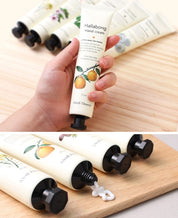 HALLABONG Medi Flower Hand cream - Крем для рук з екстрактом цитрусу