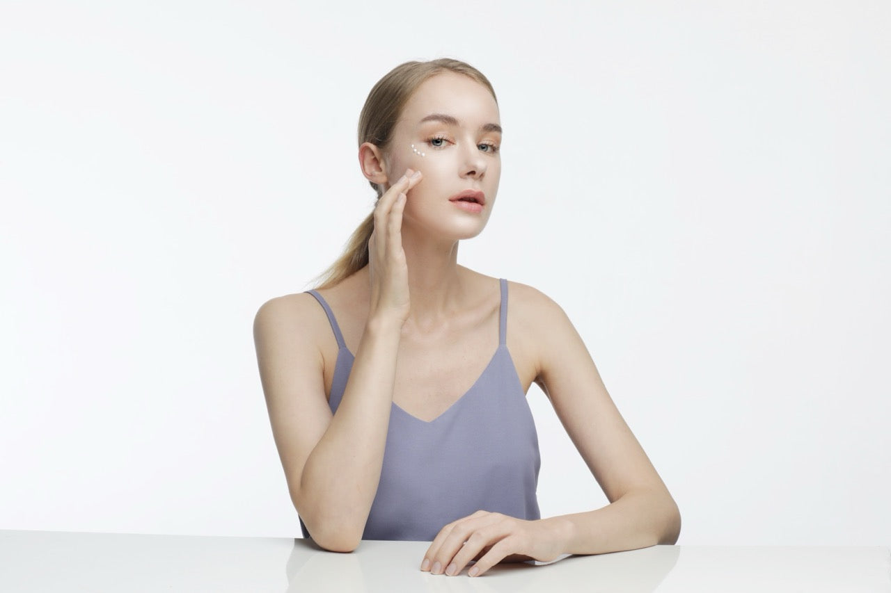 NEOGEN Крем для шкіри навколо очей з пептидами та пробіотиками, 35