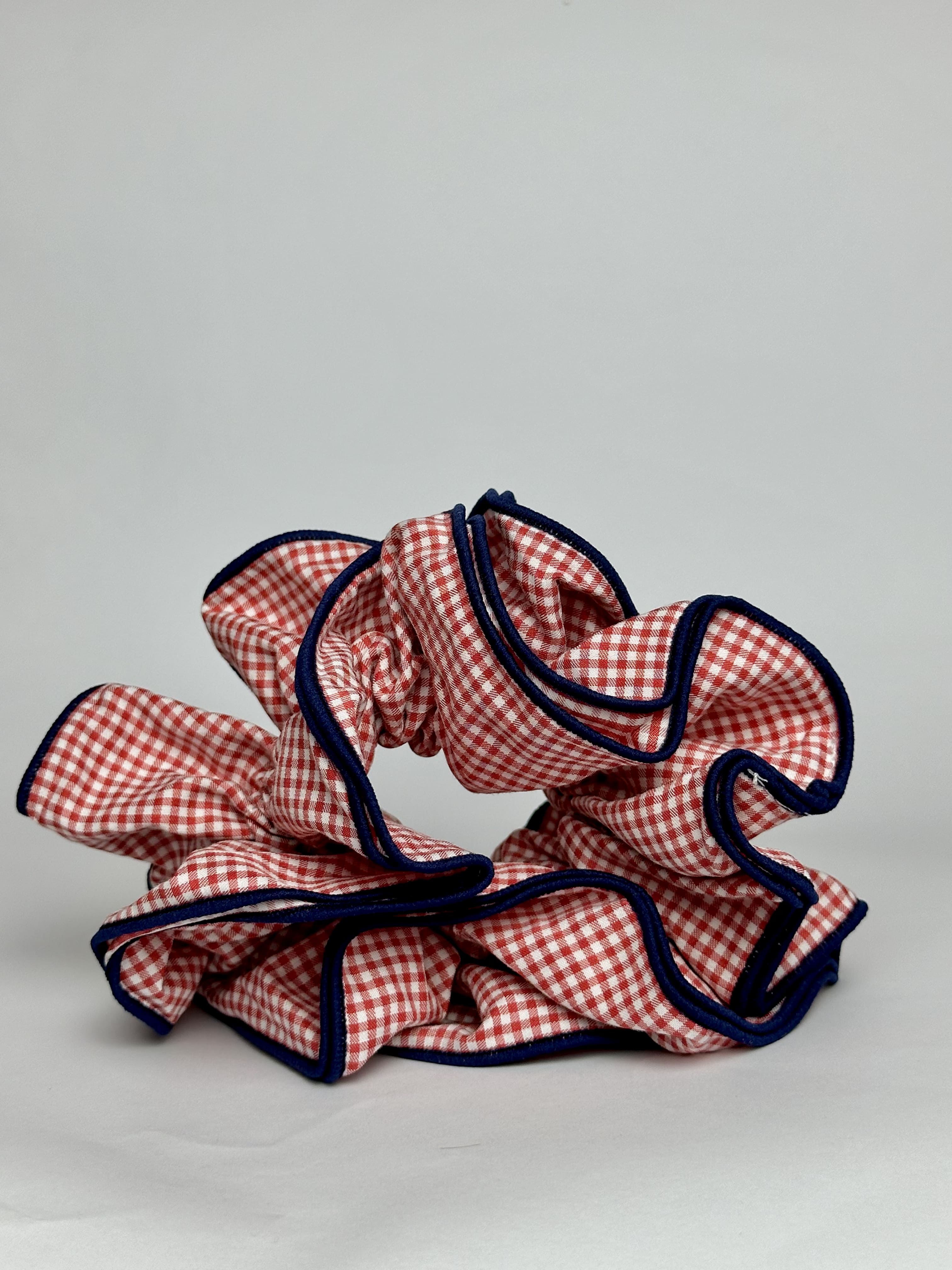 Резинка для волосся червона