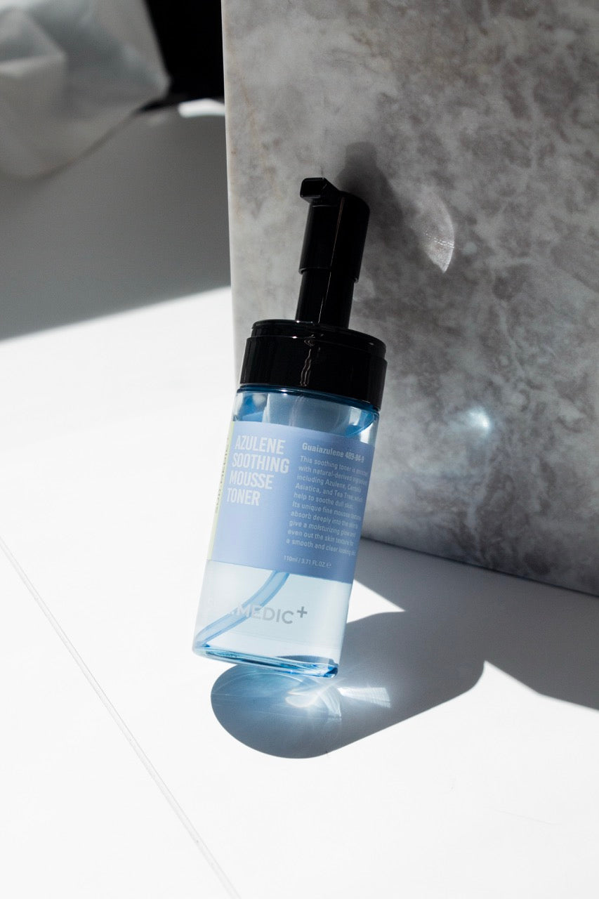 SUR.MEDIC+ Заспокійливий тонер-мус із азуленом, 110 мл | Korean Story