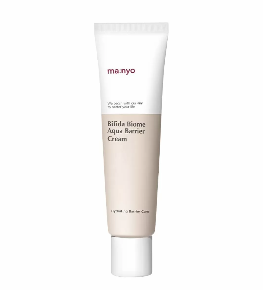 На білому фоні стоїть тюбик крему Ma:nyo Bifida Biome Aqua Barrier Cream — наполовину білий, наполовину бежевий, з чорними написами.