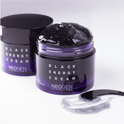 Відкрита банка крему NEOGEN Black Energy з лопаткою – глибоке зволоження та комфорт шкіри