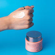 Нанесення крему Neogen Probiotics Youth Repair на шкіру – швидке вбирання без липкості