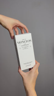 MONCLOS Шампунь для волосся з ментолом, 420 мл – MONCLOS Scalp Solution Shampoo