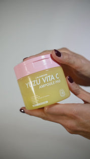 LALARECIPE Вітамінні педи для обличчя з екстрактом юдзу, 80 шт. - LALARECIPE Yuzu Vita C Ampoule Pad