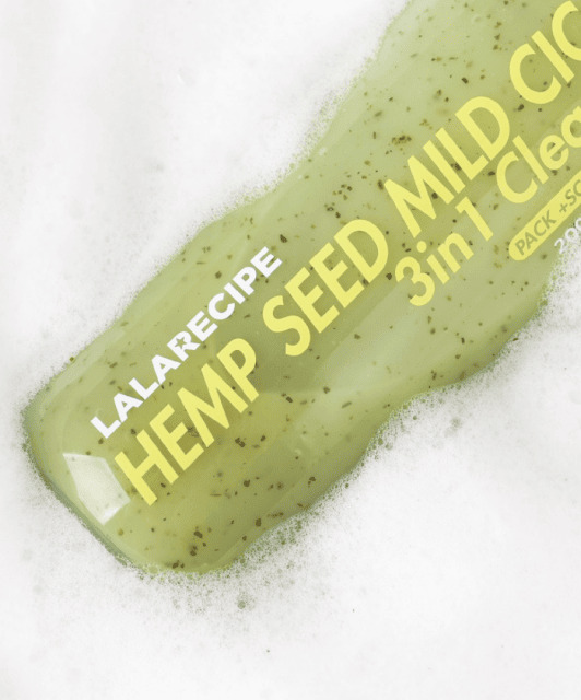 Заспокійлива пінка 3в1 LALARECIPE Hemp Seed Mild Cica 3in1 Cleanser у пінистій текстурі з насінням конопель